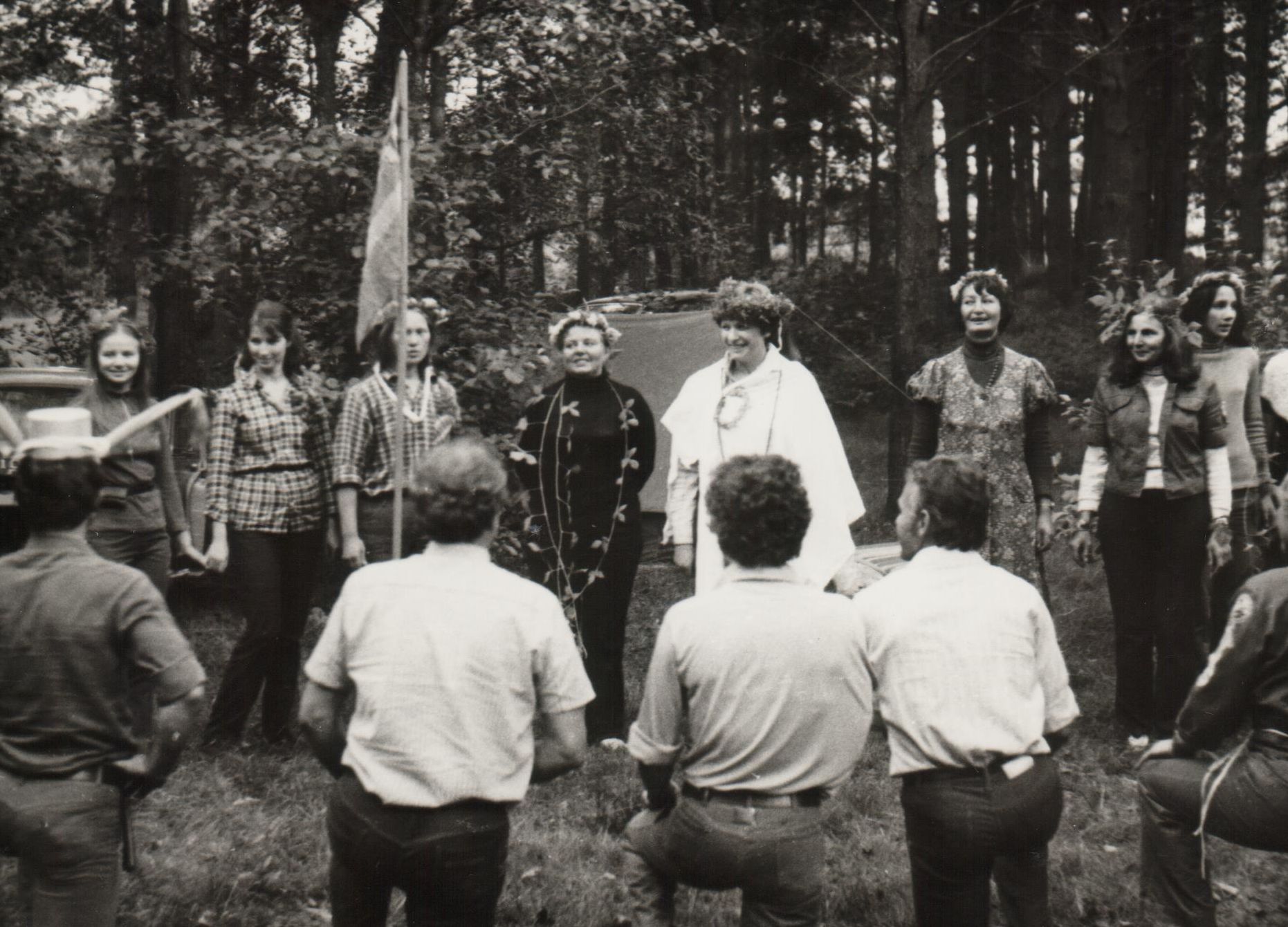 Birutės gimtadienio šventimas žygyje „Rytinės lietuviškos pilys“. 1982 m. rugpjūčio 18 d.